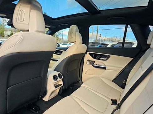 New 2026 Mercedes-Benz GLC 300 4MATIC image 23