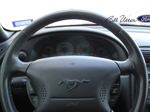 Used 2002 Ford Mustang GT image 18