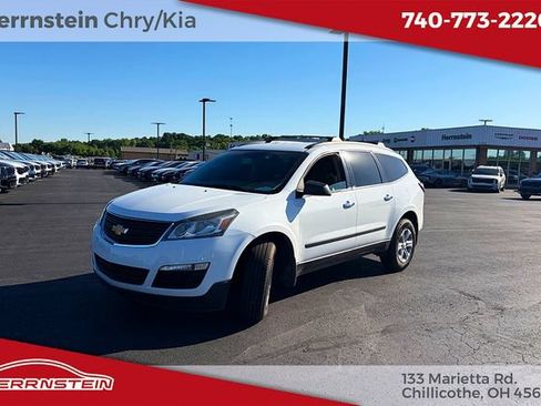 Used 2017 Chevrolet Traverse LS AWD/4WD image 1