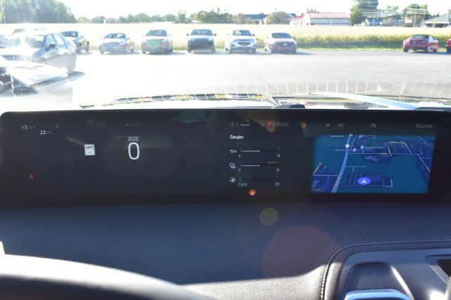 Used 2025 Ford Expedition Platinum w/ Stealth Performance Package AWD/4WD image 24