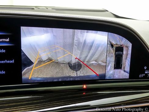 Used 2021 Cadillac Escalade ESV Premium Luxury w/ Driver Assist Tech Package AWD/4WD image 20