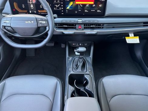 New 2026 Kia K4 EX FWD image 15