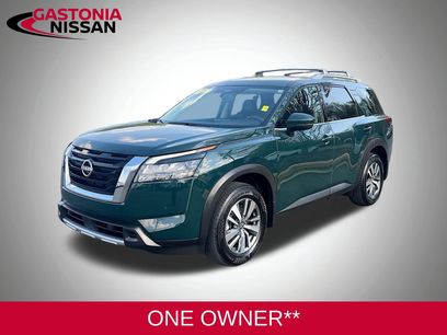 Used 2025 Nissan Pathfinder SL