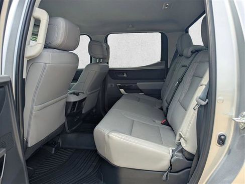 Used 2024 Toyota Tundra Limited w/ Power Package AWD/4WD image 17