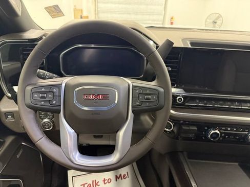 New 2026 GMC Sierra 2500 SLT w/ SLT Premium Package AWD/4WD image 19