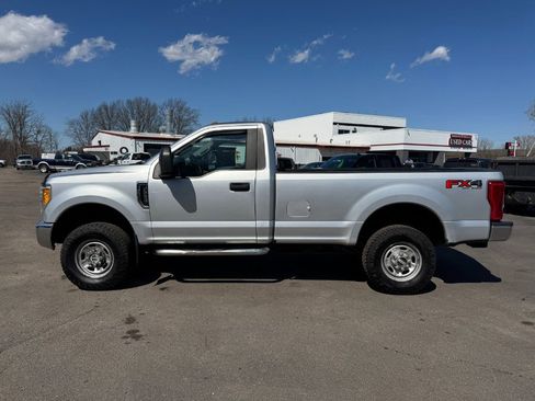 Used 2017 Ford F250 XL w/ XL Value Package image 2