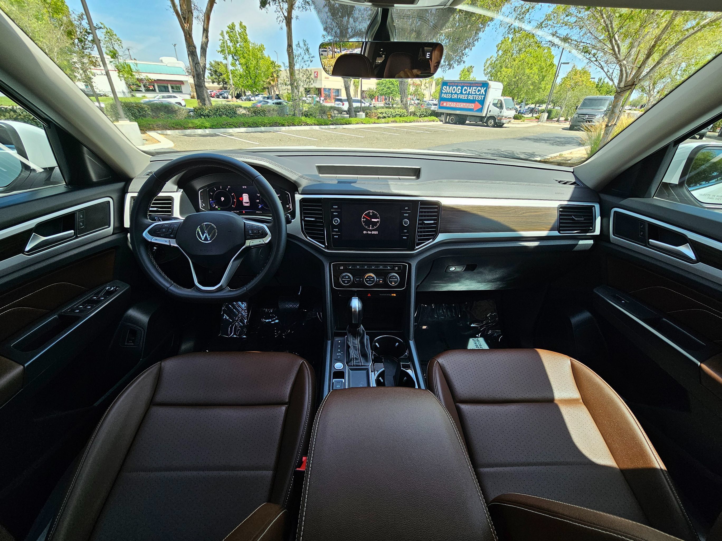 Used 2023 Volkswagen Atlas SE FWD image 19