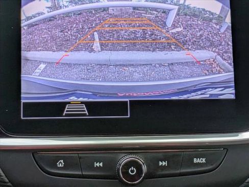 Used 2023 Buick Encore GX Select w/ Safety Package II image 12