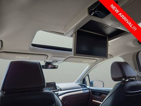 Used 2025 Honda Odyssey Elite image 11