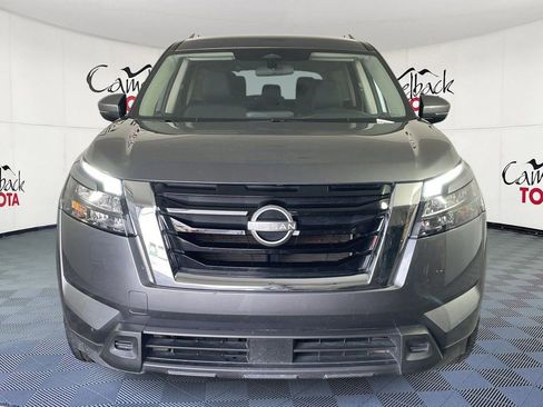 Used 2025 Nissan Pathfinder SV AWD/4WD image 3