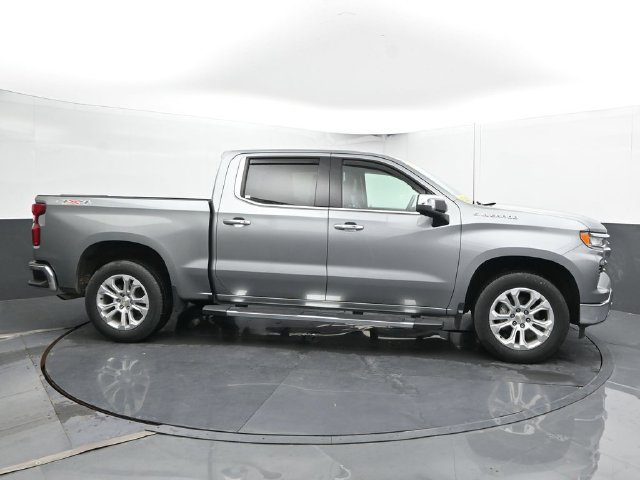 Used 2023 Chevrolet Silverado 1500 LTZ AWD/4WD image 4