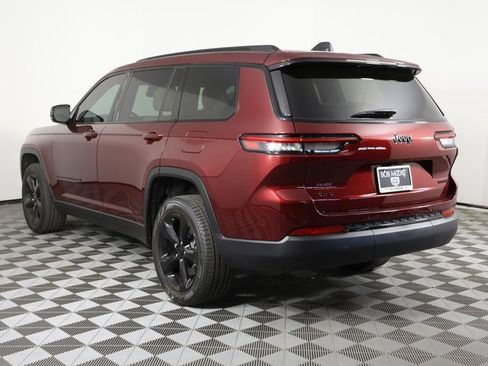 Used 2025 Jeep Grand Cherokee L Limited w/ Black Appearance Package image 6