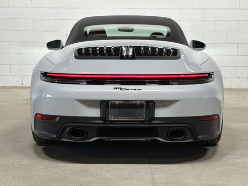 Certified 2025 Porsche 911 Carrera RWD image 8
