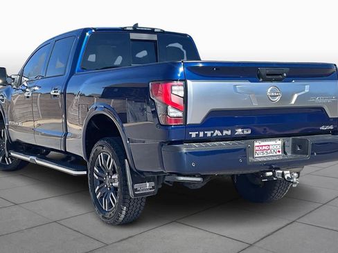 Used 2023 Nissan Titan Platinum Reserve w/ Moonroof Package image 11