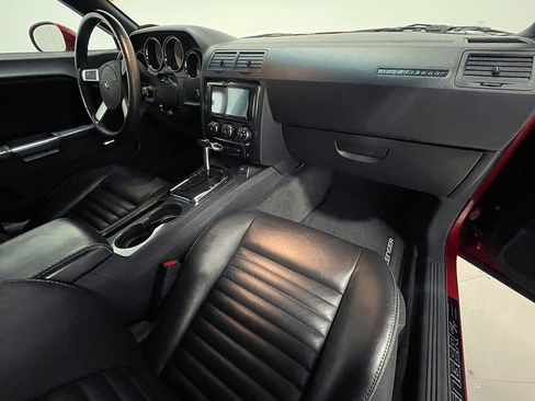 Used 2010 Dodge Challenger R/T RWD image 55