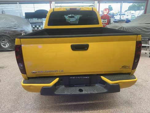 Used 2004 Chevrolet Colorado LS RWD image 7
