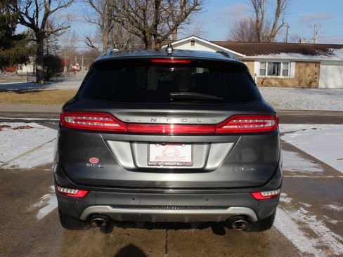 Used 2017 Lincoln MKC Select w/ Select Plus Package image 8