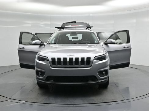 Used 2019 Jeep Cherokee Latitude w/ Popular Appearance Group AWD/4WD image 26