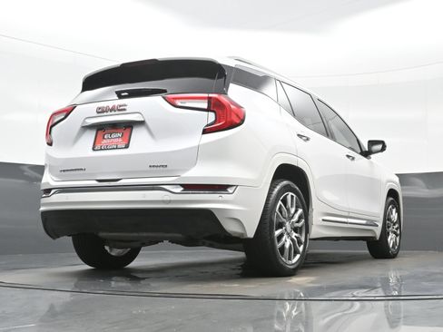 Used 2023 GMC Terrain Denali w/ Denali Premium Package AWD/4WD image 34