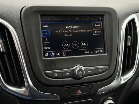 Used 2021 Chevrolet Equinox LT image 12