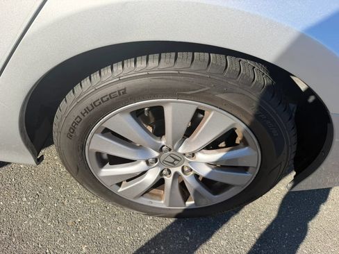 Used 2012 Honda Accord EX image 29