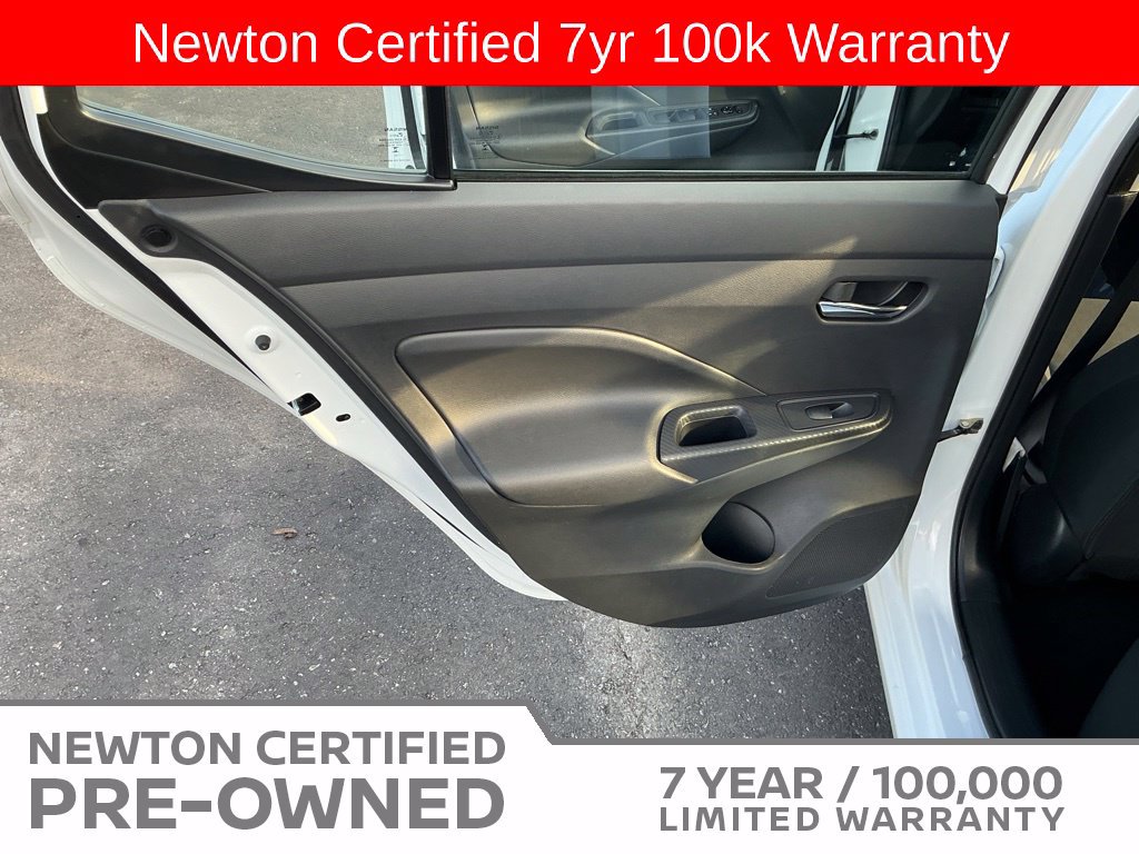 Used 2023 Nissan Versa SV FWD image 32