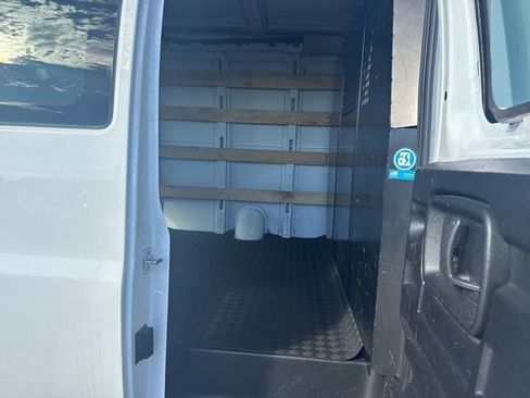 Used 2023 Chevrolet Express 2500 w/ Driver Convenience Package image 20