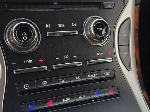 Used 2018 Lincoln MKX Reserve w/ Lincoln MKX Climate Package image 14