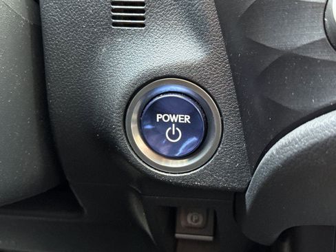 Used 2021 Lexus ES 300h w/ Accessory Package 2 image 22