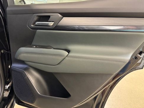 New 2026 GMC Terrain AT4 AWD/4WD image 27