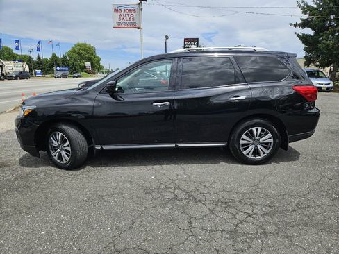 Used 2020 Nissan Pathfinder S AWD/4WD image 2