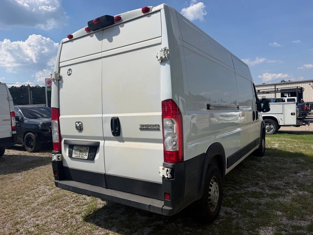 Used 2025 RAM ProMaster 3500 w/ Convenience Group FWD image 3