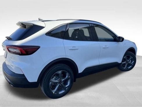 New 2026 Ford Escape ST-Line w/ Cold Weather Package AWD/4WD image 7