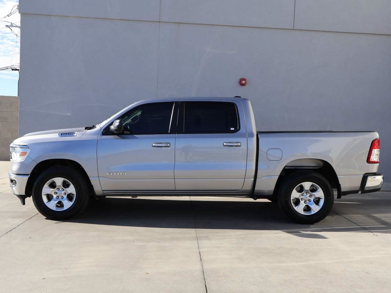 Used 2020 RAM 1500 Big Horn RWD image 2