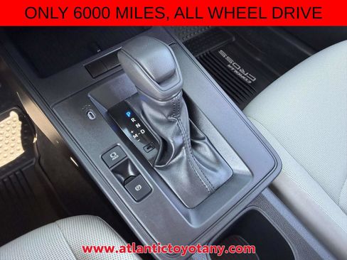 Used 2026 Toyota Corolla Cross L AWD/4WD image 20