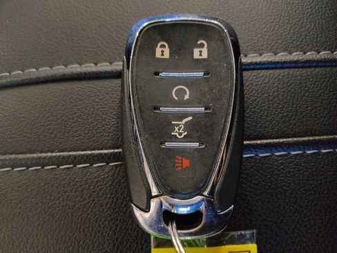 Used 2024 Chevrolet Blazer LT w/ Convenience Package FWD image 32