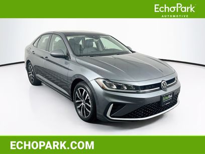 Used 2025 Volkswagen Jetta SE