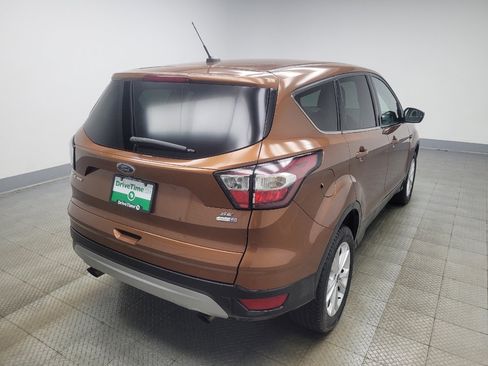 Used 2017 Ford Escape SE w/ SE Cold Weather Package AWD/4WD image 9