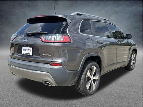 Used 2019 Jeep Cherokee Limited FWD image 9