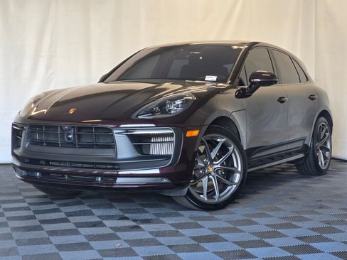 Certified 2024 Porsche Macan GTS AWD/4WD image 1