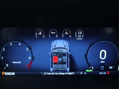 New 2025 Ford F150 Lariat w/ Equipment Group 502A High