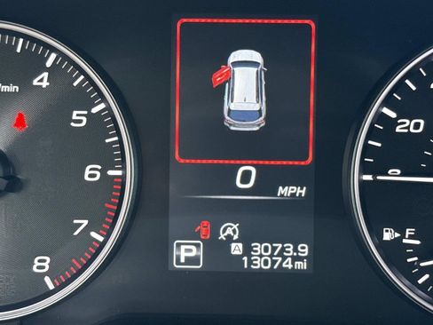 Used 2023 Subaru Outback Premium image 34