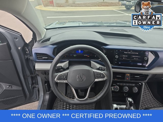 Used 2023 Volkswagen Taos SE w/ Black Wheel Package FWD image 15