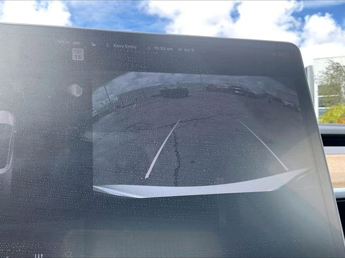 Used 2021 Tesla Model 3 Standard Range Plus RWD image 18