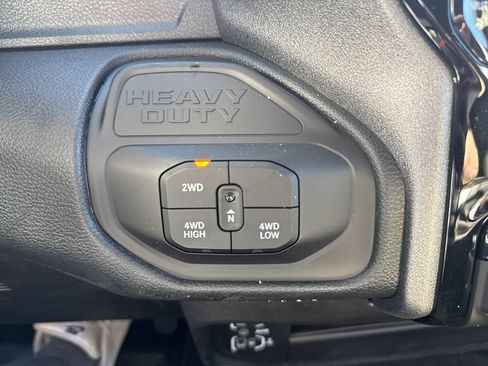 New 2026 RAM 2500 Tradesman AWD/4WD image 27