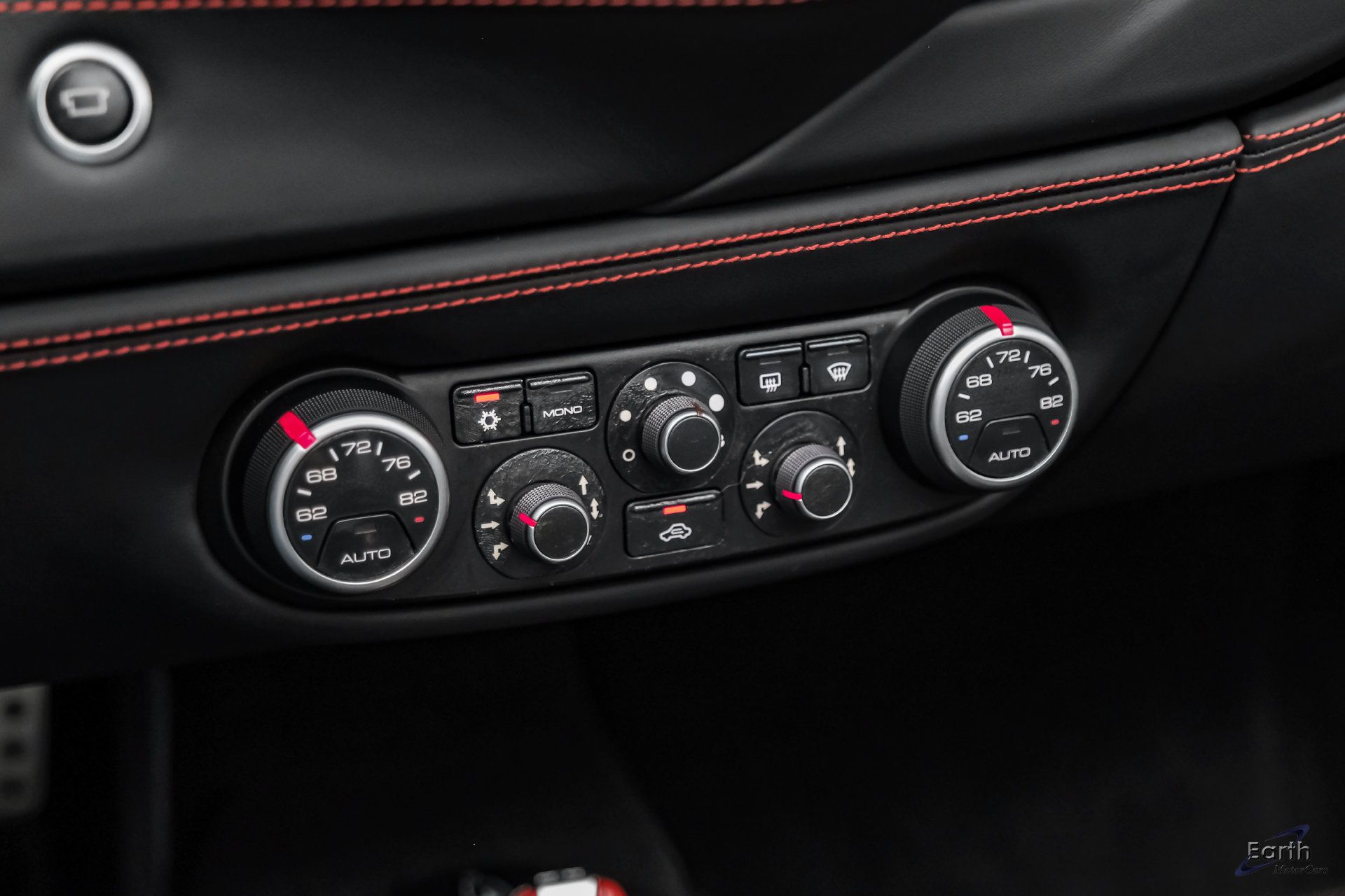 Used 2018 Ferrari 488 Spider RWD image 83