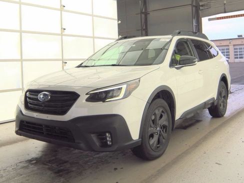 Used 2020 Subaru Outback Onyx Edition XT w/ Popular Package #2 image 2
