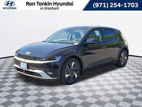 New 2026 Hyundai Ioniq 5 SE AWD/4WD image 1