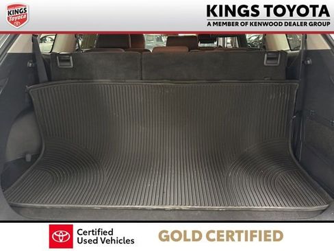 Certified 2025 Toyota Highlander LE AWD/4WD image 13