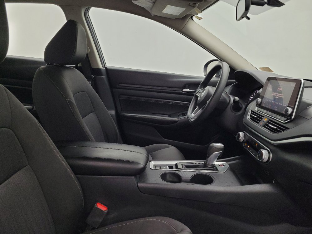 Used 2020 Nissan Altima 2.5 S AWD/4WD image 21